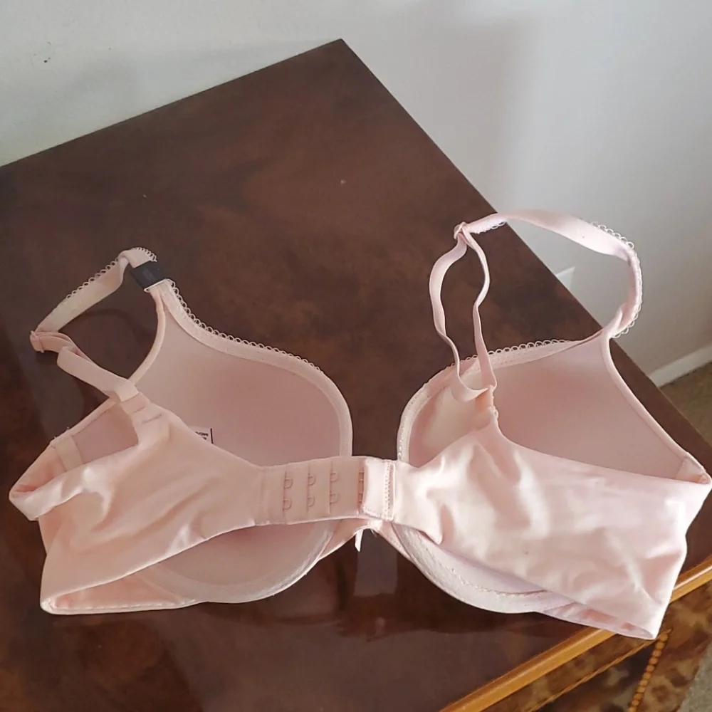 Victoria Secret Push Up Bra